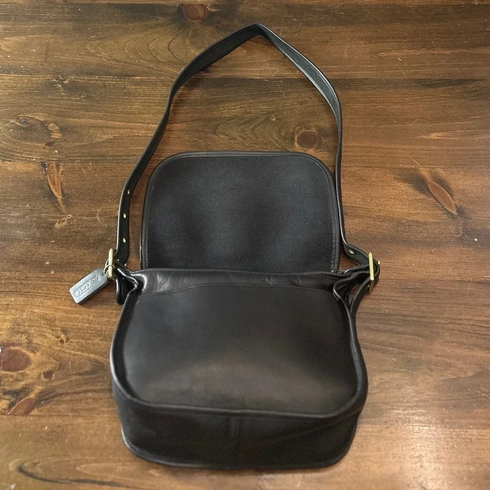 Vintage Coach Crossbody Bag Black Leather Flap Brass Classic Quiet Luxury 90s